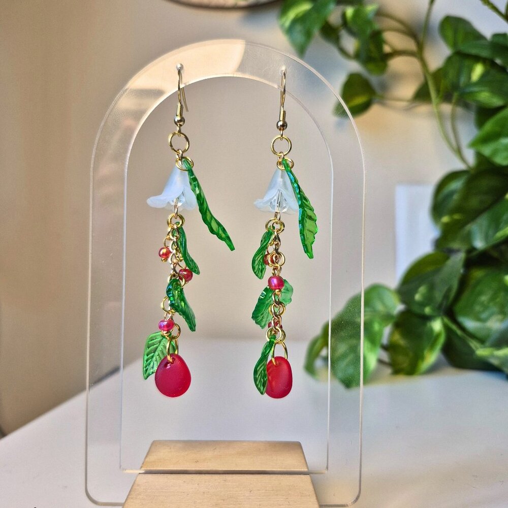 Forrest Berries Handmade Earrings - Picture 2 of 10